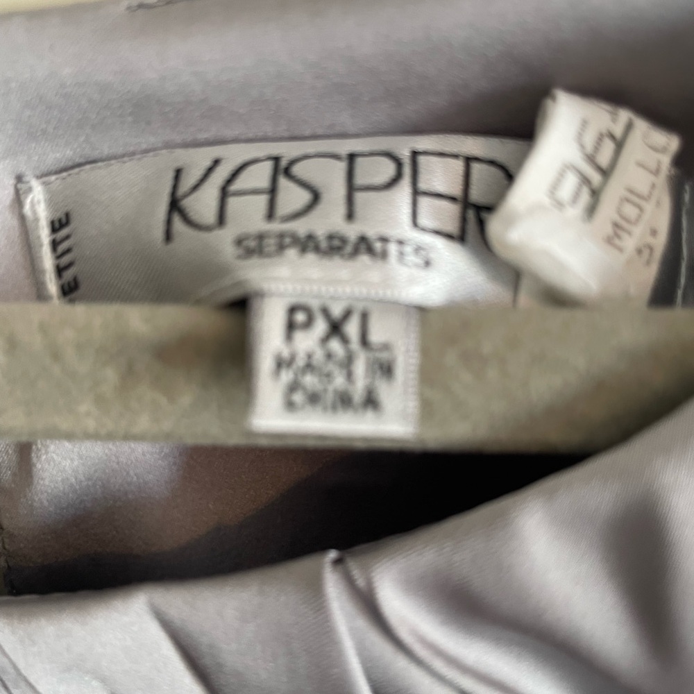 Kasper Gray Ruffled Tank Top - Picture 2 of 2